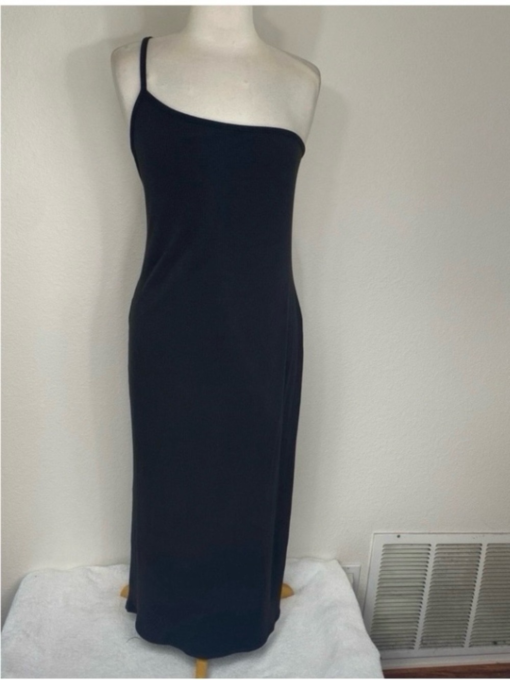 Zenobia Women's Dark Gray One Shoulder Ribbed Soft Stretch Midi Dress Size 2X